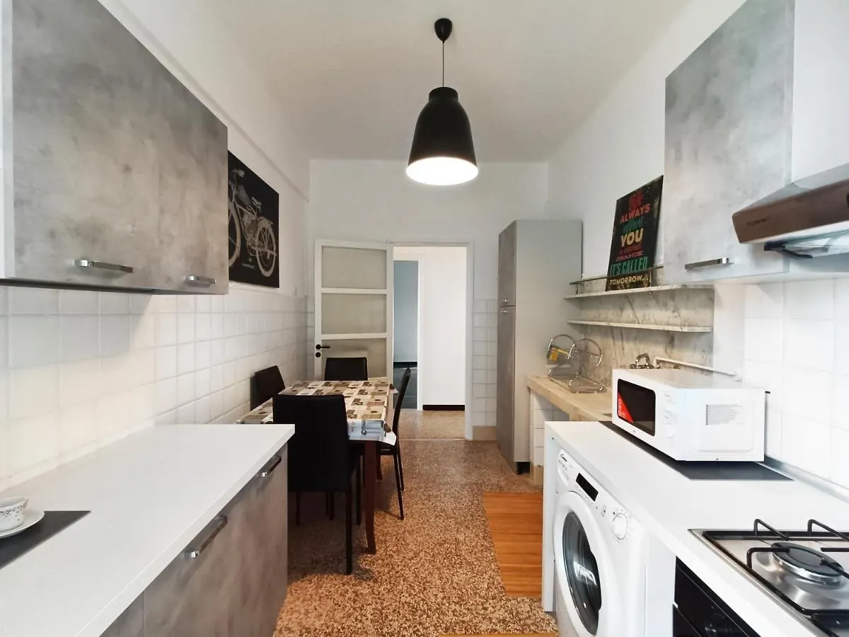 Appartamento Redipuglia68  Genova Italia